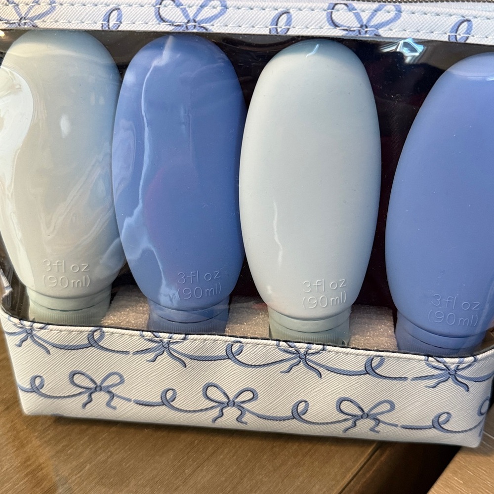 NEW Dabney Lee 4 Piece Silicone Bottle Set With Pouch - Picture 2 of 4